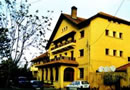Hotel Panorama, Ezrou